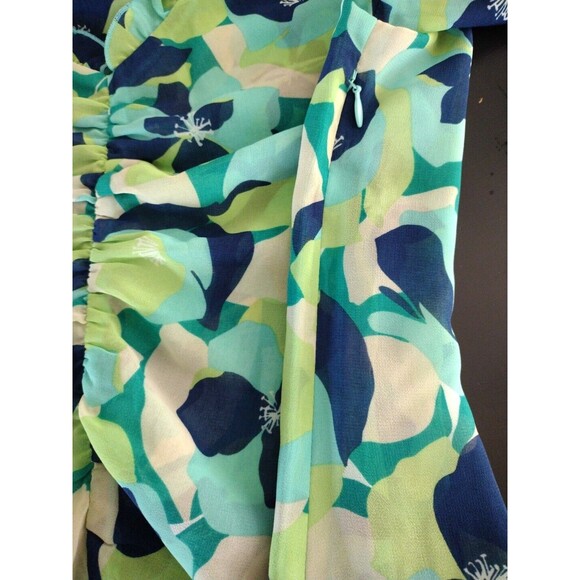 CAbi Trixi Top short sleeve zip side closure v-neck shirring lined S - Picture 3 of 10